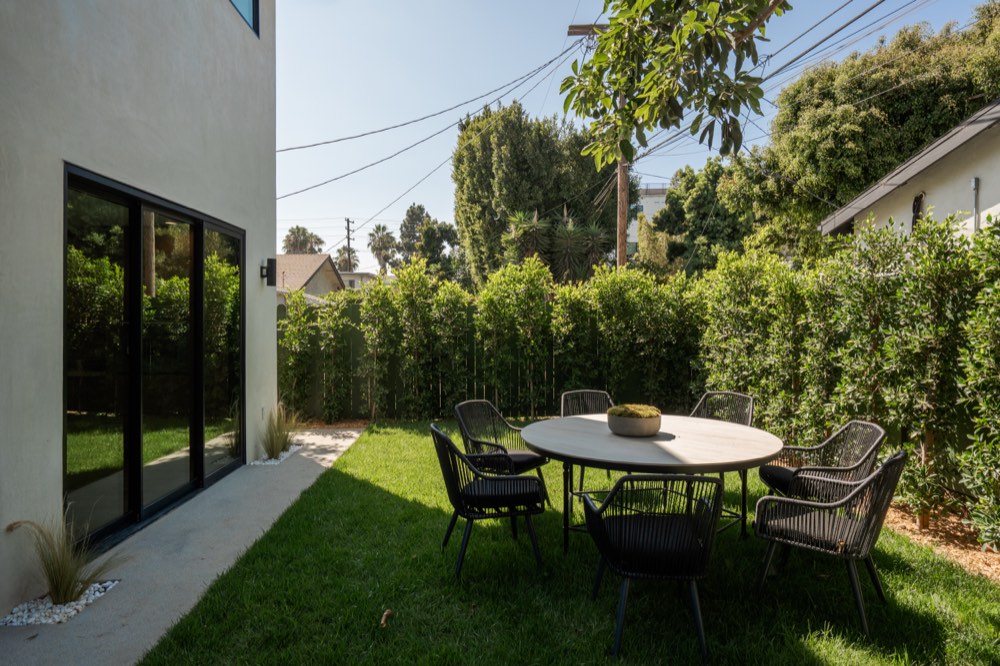The Berryman Residence — rear yard dining