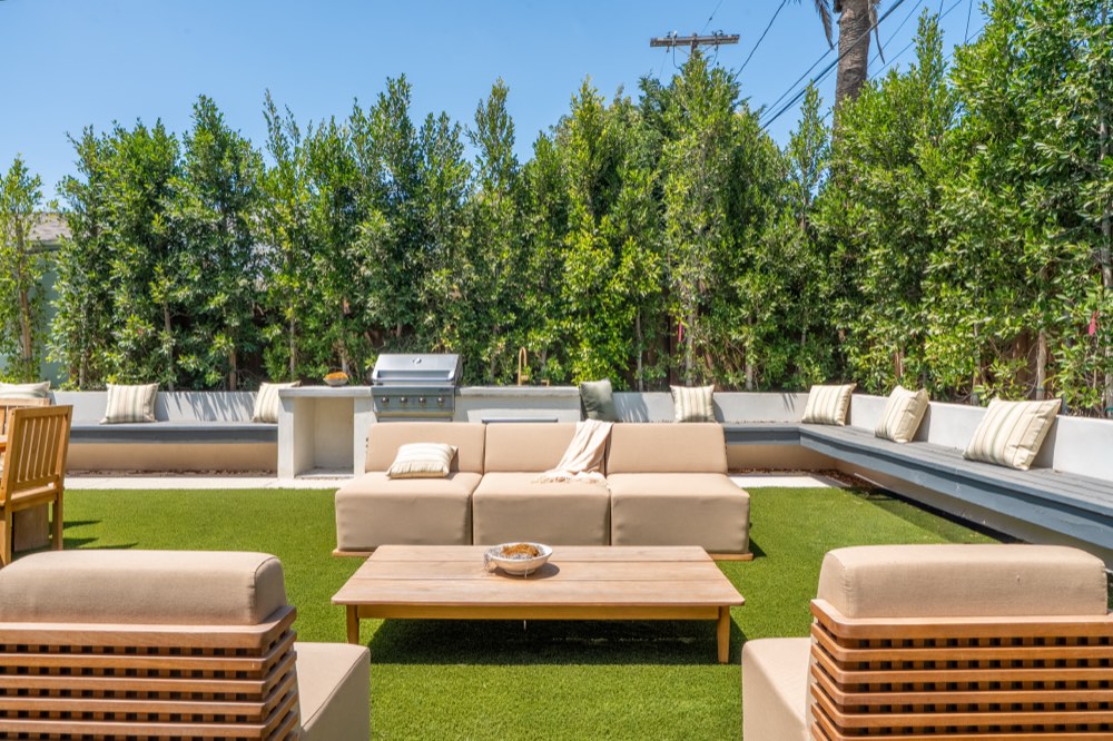 The Gonzaga Residence — built-in BBQ and seating