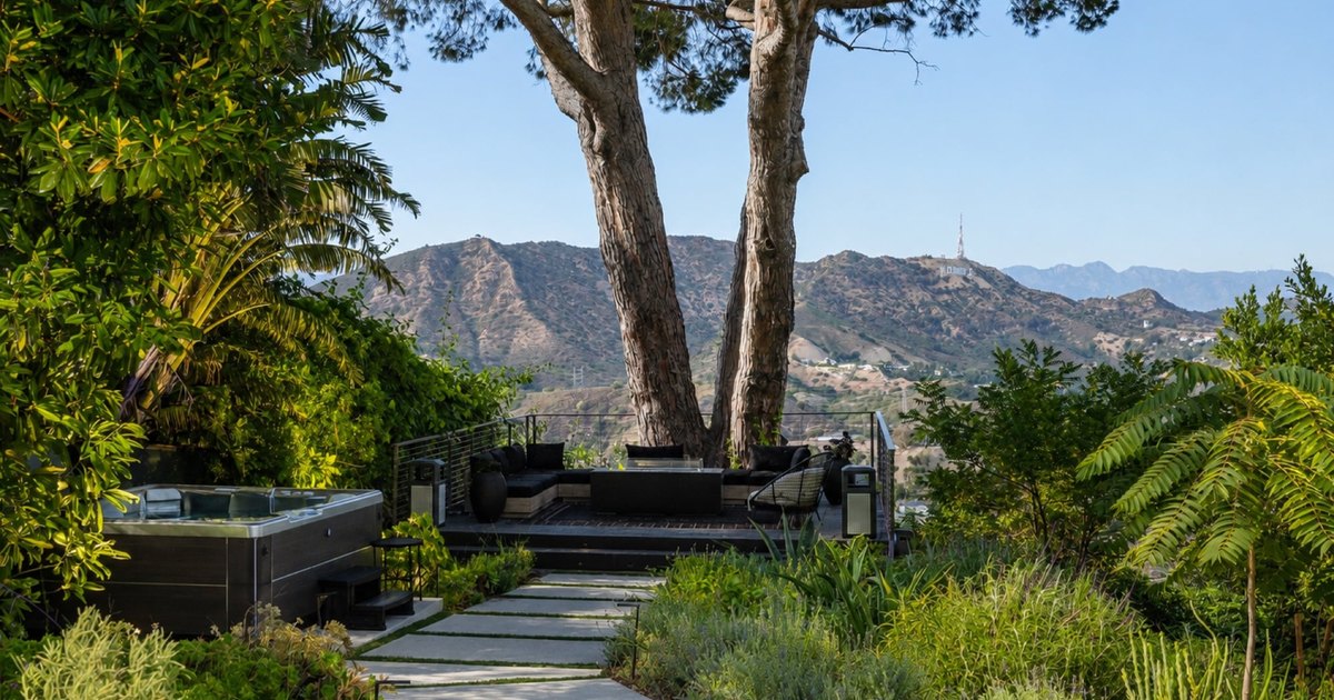 A Thornton Development Group residence under construction in the Hollywood Hills